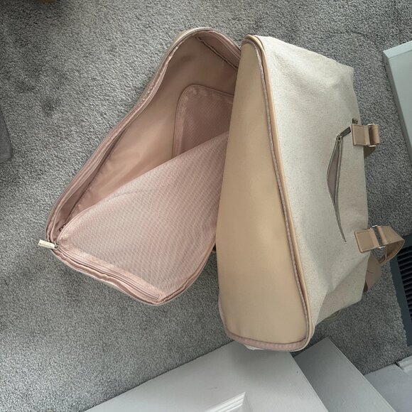 Beis Weekender (convertible) - Picture 4 of 7